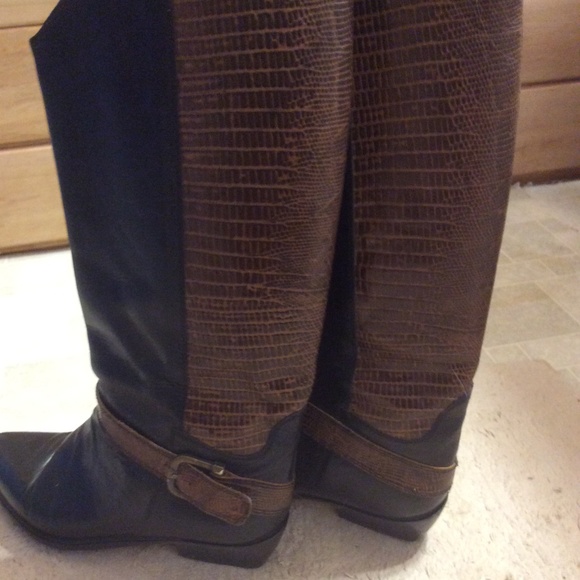 Bandolino Boots - Picture 4 of 5